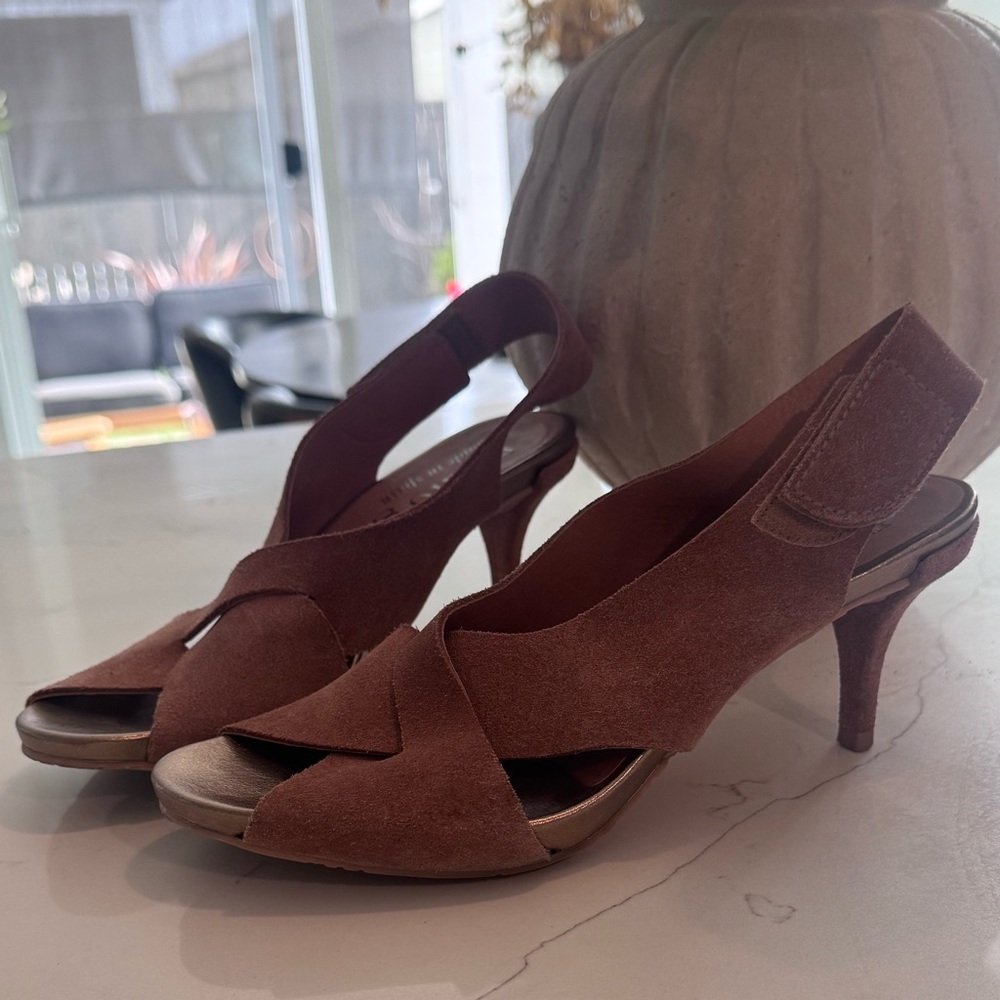 PEDRO GARCIA Suede Slingback Peep-Toe Heels MADE IN Spain  39 SOFT PINK